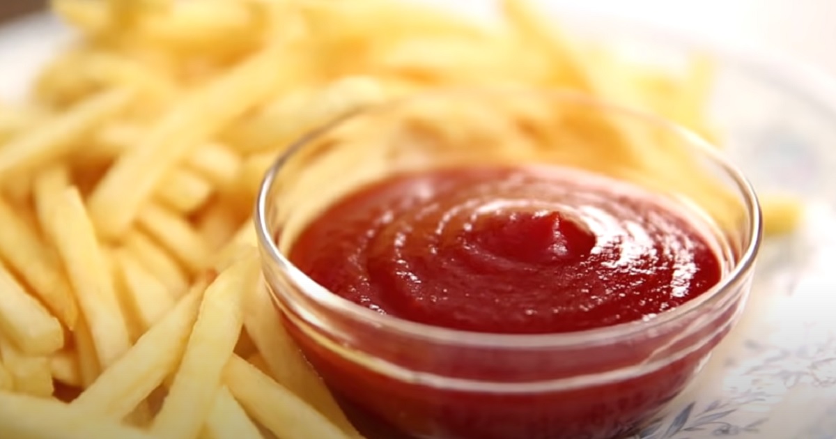 Domácí kečup bez chemie s chilli