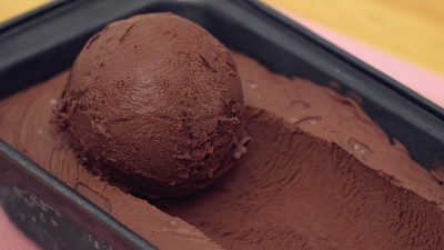 Domácí čokoládová zmrzlina ze 3 ingrediencí