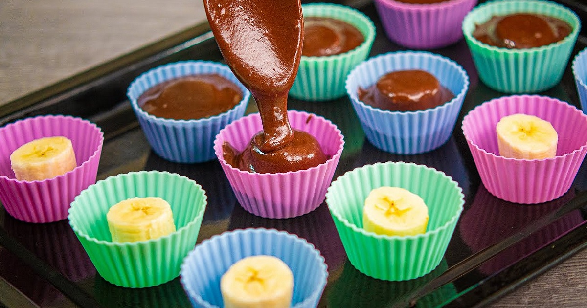 Rychlé kakaové muffiny s banánem