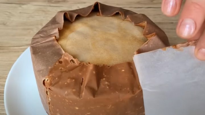 Rychlý palačinkový dort s čokoládou a ovocem