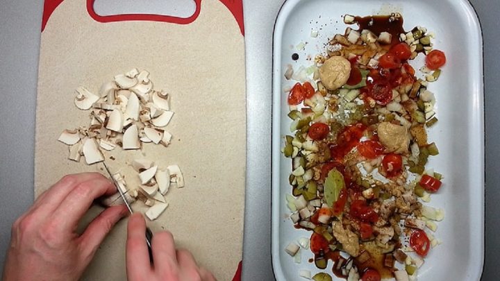 Uzené po staročesku s pečenými bramborami