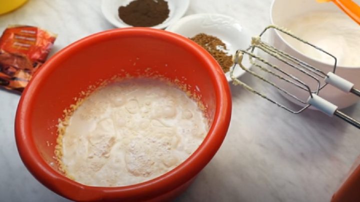 Vláčná kávová bábovka se skořicí