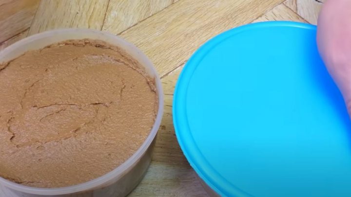 Domácí paštika s cibulí a mrkví