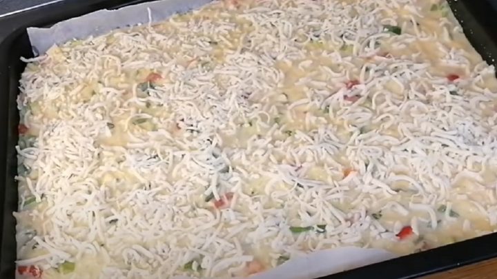 Bramborový nákyp se sýrem a paprikou