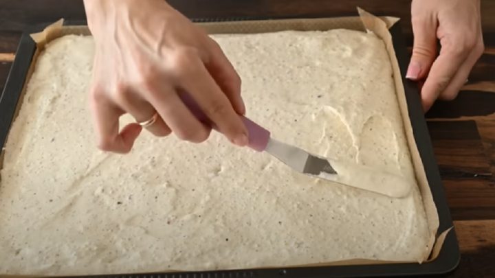 Ořechové kostky s karamelovým krémem