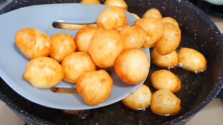 Mini koblížky z jogurtového těsta