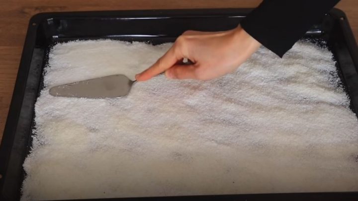 Nepečené kokosové miniroládky s pomerančovou náplní