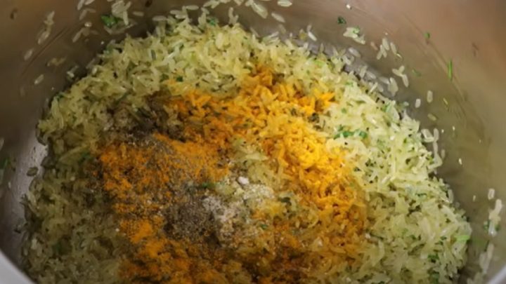 Rychlé zeleninové rizoto s kurkumou