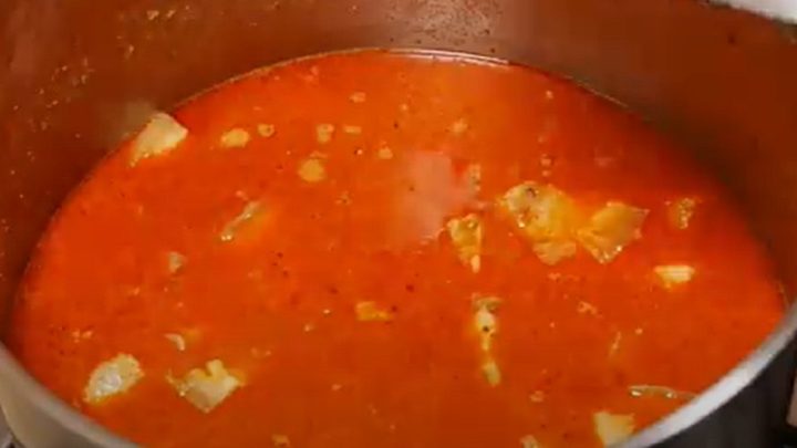 Segedínský guláš se smetanou