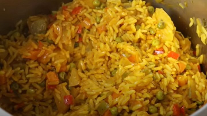 Rychlé zeleninové rizoto s kurkumou