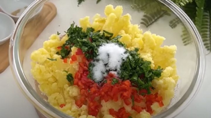 Bramborové řízky s jogurtovým dipem