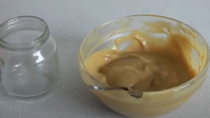 Domácí hořčice jen z 5 surovin