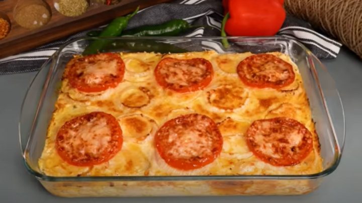 Kuřecí prsa v peřině s rajčaty a mozzarellou