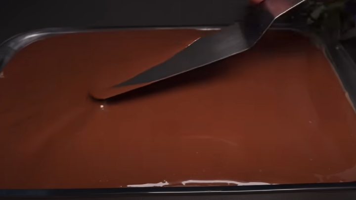 Čokoládový BeBe řez s kakaovou náplní