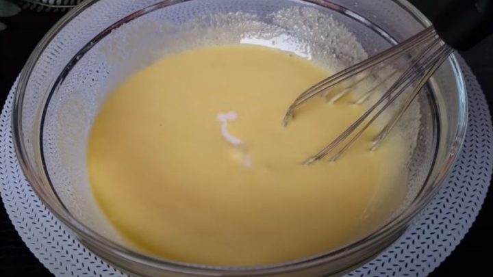 Dvoubarevné muffiny s Nutellou