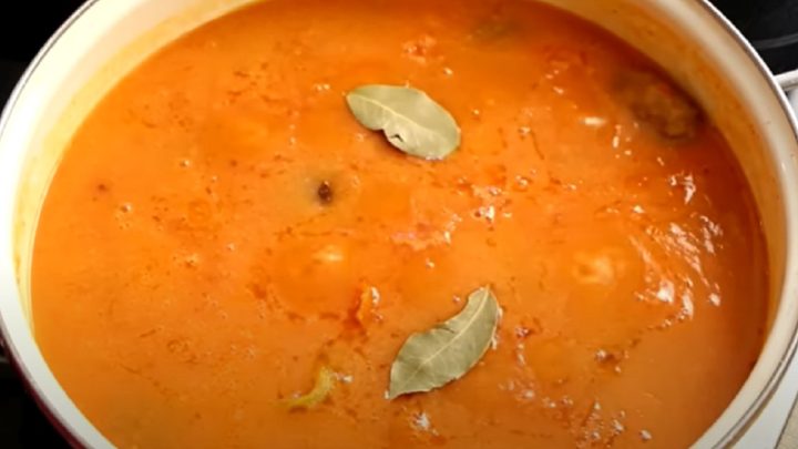 Rychlé masové kuličky s rajskou omáčkou