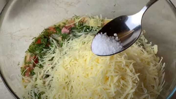 Zapečené papriky se šunkou a sýrem