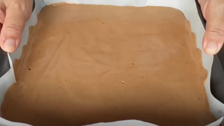 Nadýchané kávové řezy s kakaem