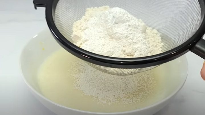 Rychlý mléčný koláč s vanilkou