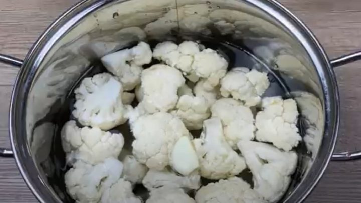 Květák v těstíčku s paprikou a česnekem