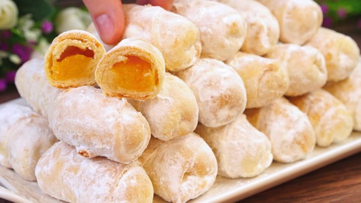 Křehké sušenky s pomerančovou náplní