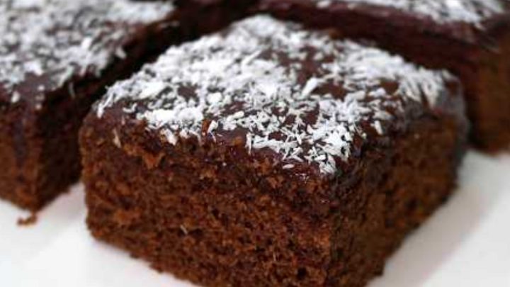 Buchta s čokoládovou polevou