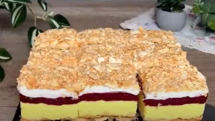 Francouzský krémový řez z listového těsta