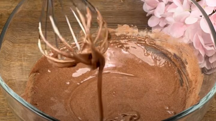 Arašídové kostky s čokoládovou polevou