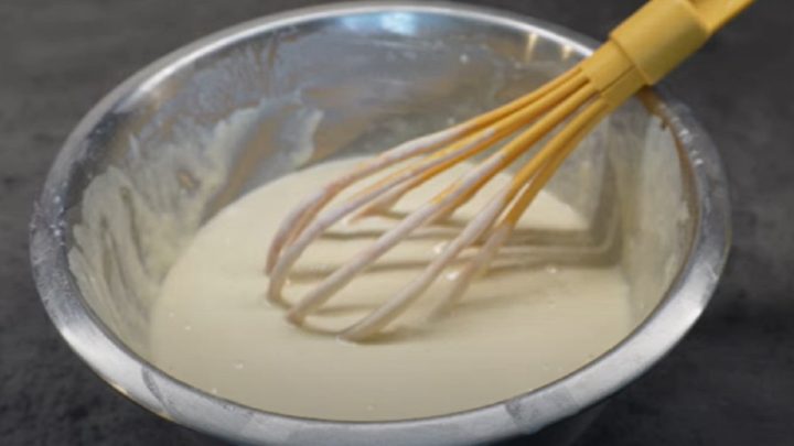 Hrnkové lívance s tvarohem a malinami