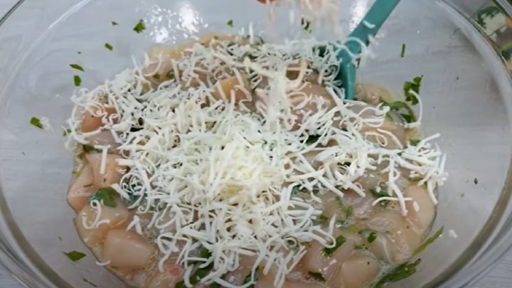 Placičky z kuřecích prsou s mozzarellou