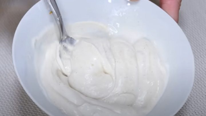 Bramborový salát s uzeným masem