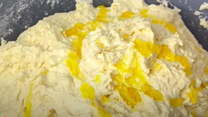 Domácí pizza těsto bez hnětení