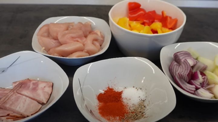 Kuřecí špíz s anglickou slaninou