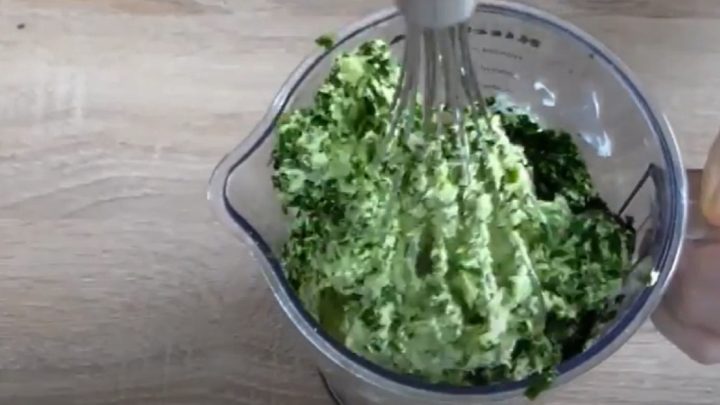 Bylinkové máslo s medvědím česnekem