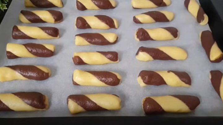 Rychlé dvoubarevné sušenky s vanilkou