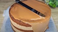 Karamelový dort s čokoládovou pěnou