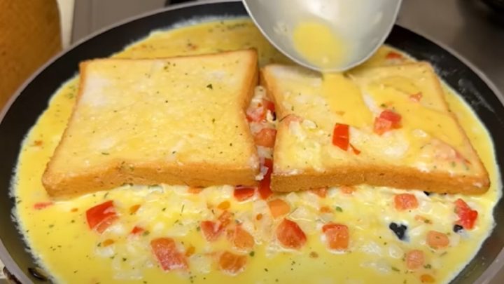 Toasty s vejci, sýrem a zeleninou