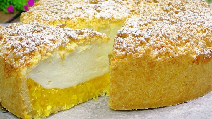 Křehký pomerančový koláč s jemným krémem