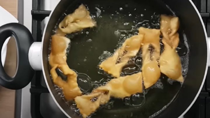 Rychlé boží milosti ze smetanového těsta