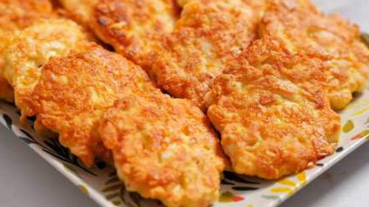 Kuřecí placičky se sýrem a česnekem