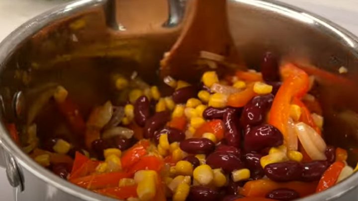 Tukožroutská kuřecí polévka se zeleninou