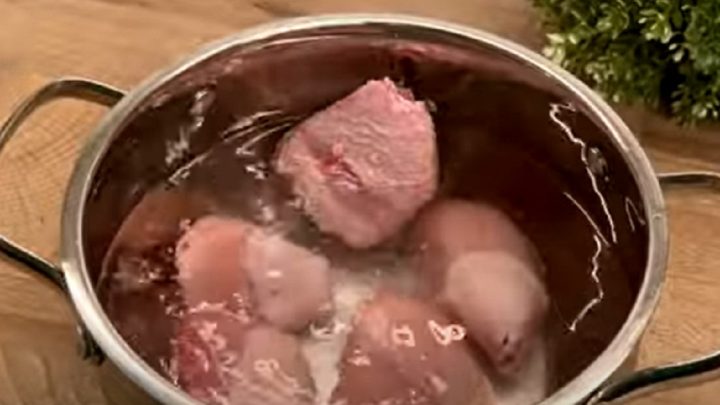 Tukožroutská kuřecí polévka se zeleninou