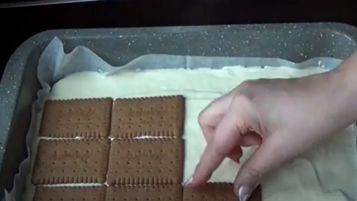 Rychlý Kinder mléčný řez bez pečení