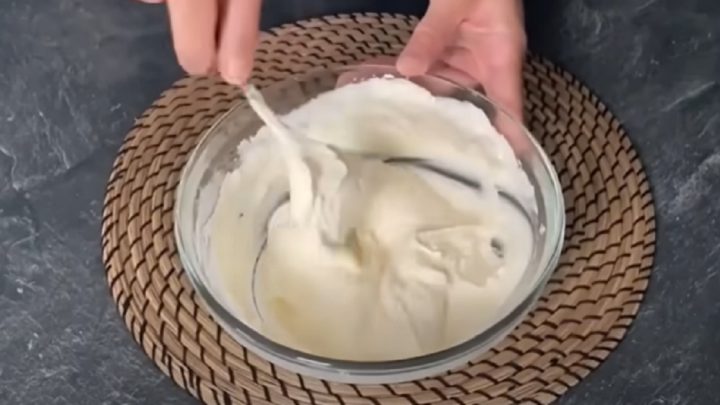 Nadýchané koláče s mandarinkami