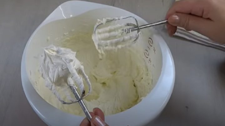 Dortový krém z bílé čokolády