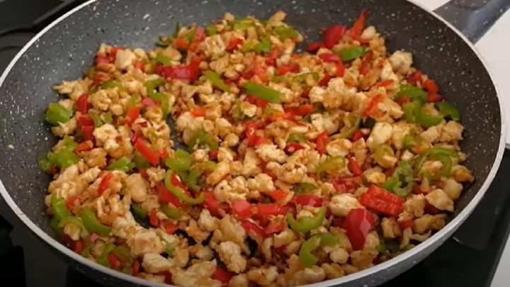 Bramborákové mini rolády s kuřecím masem