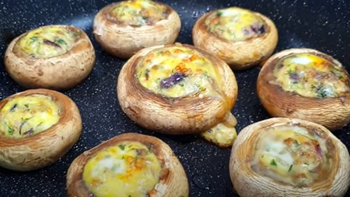 Rychlé zapečené žampiony s vejcem