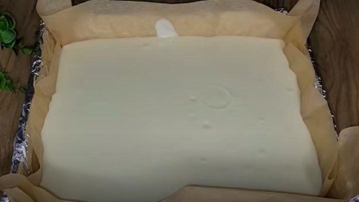 Tvarožník na plech s pudinkem