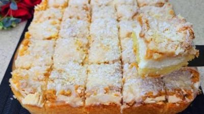 Tvarohový koláč na plech s kokosem
