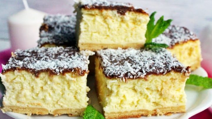 Tvarohová buchta sypaná kokosem